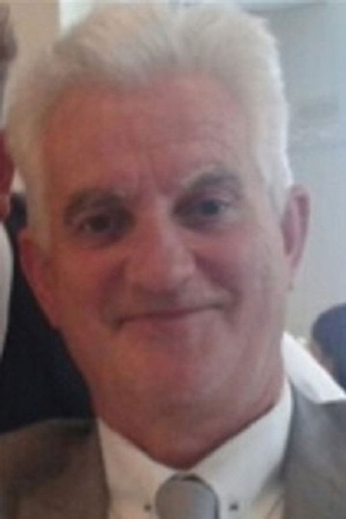 Паул Jайнес