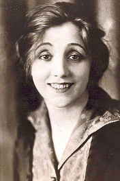 Лауретте Тайлор