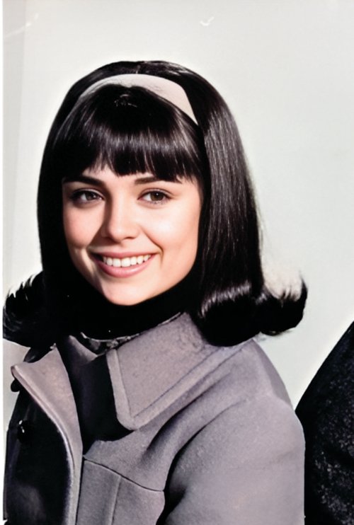 Jойце Менгес