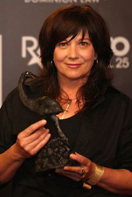 Цусхла Диллон