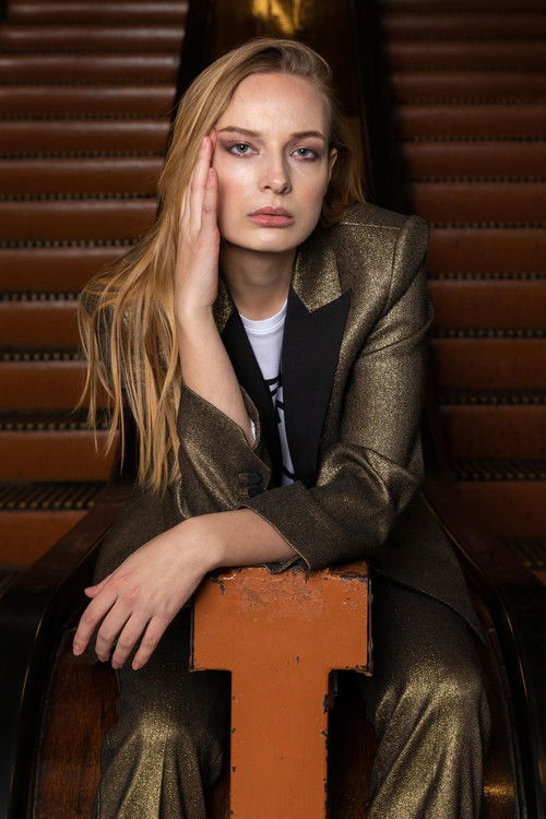 Лаурен Де Бие