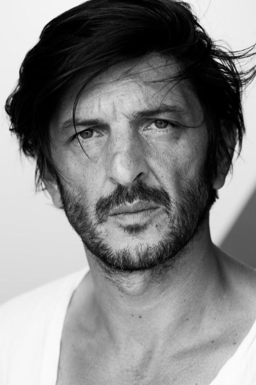 Рафаэль Роджер Леви