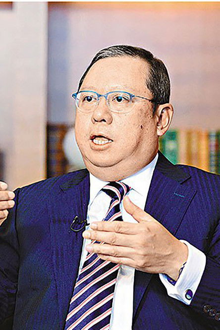 Петер Лам Кин-Нгок