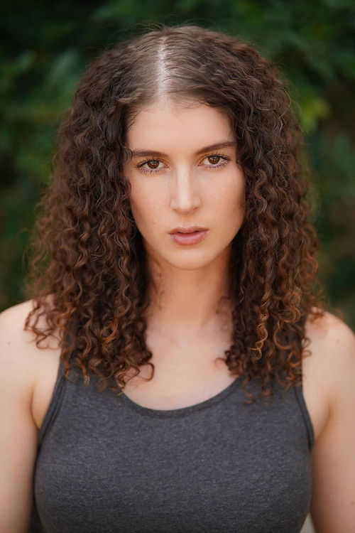 Емилие Лоwе