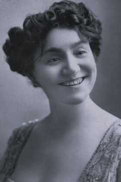  Иветта Гильбер