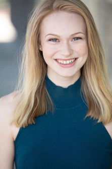 Рацхелле Хенрй