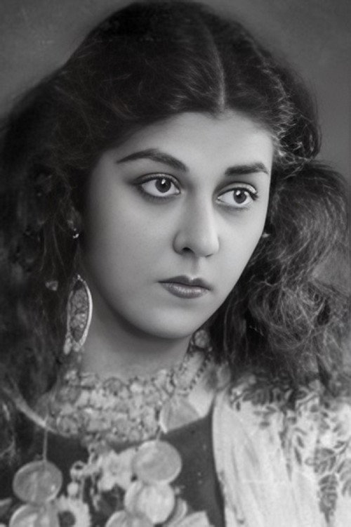 Ляля Чёрная