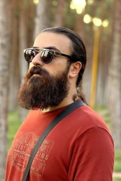 Амин Ентесхари