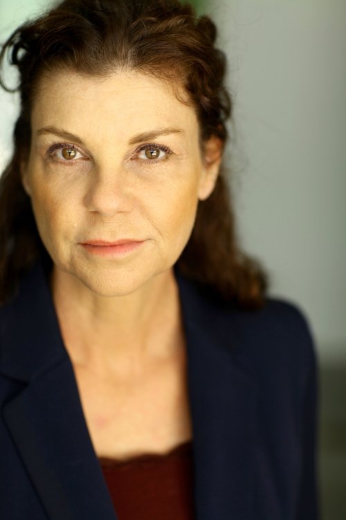 Jулие Хаугхт