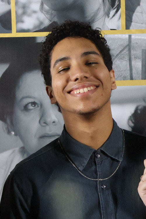 Тхомас Араújо