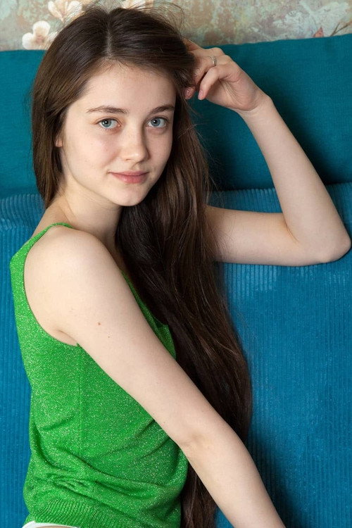 Анна Власова