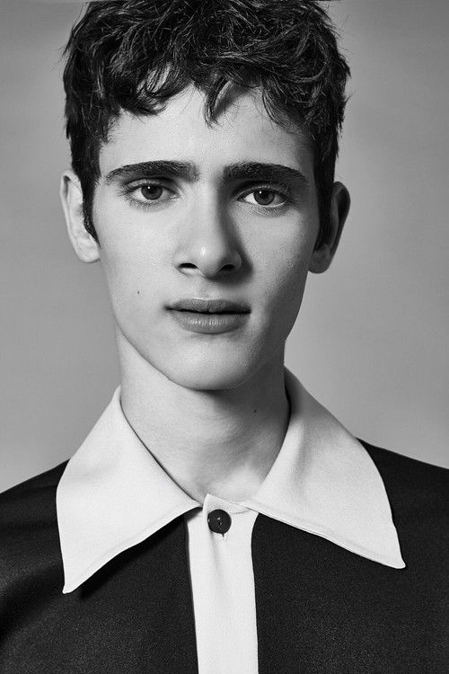 Бернат Роqуé