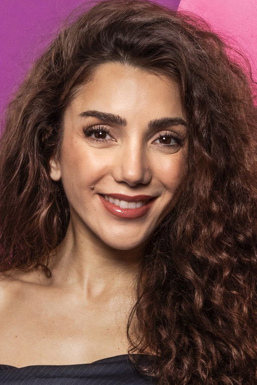  Гина Дирави