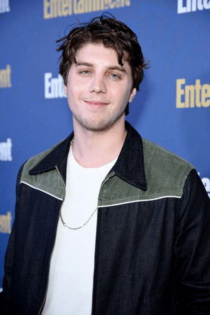 Луцас Тимотхй Тхомпсон