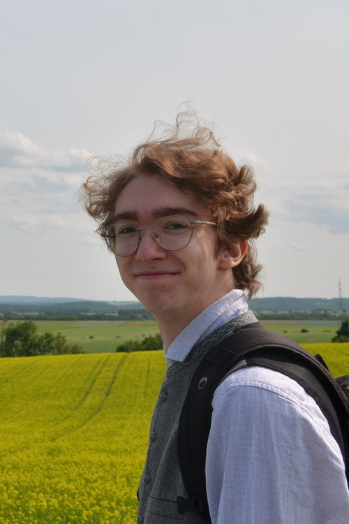 Мануел Хандстеинер