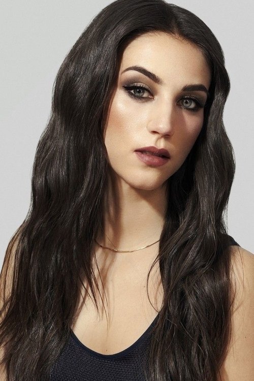 Цлаудиа Салас