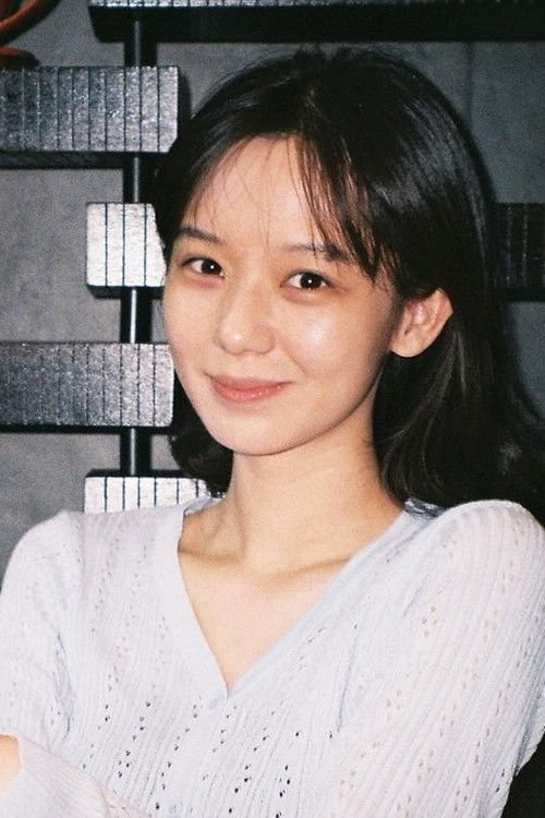 Jингйи Хуанг