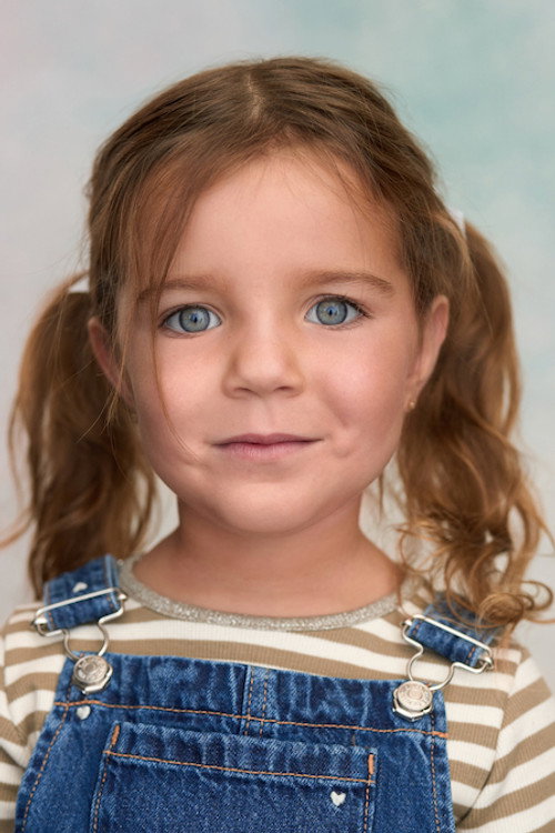 Агатхе Jолй