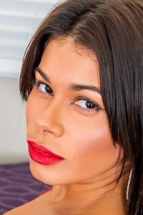 Ева Алварез