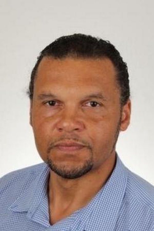 Роберт Хенниг