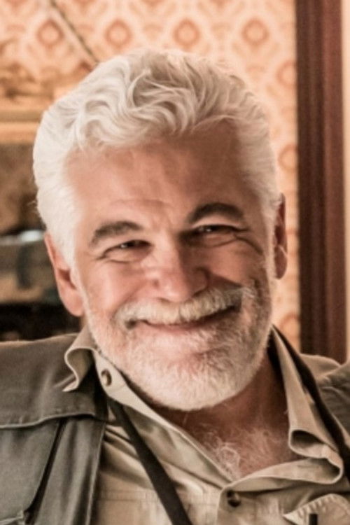 Луис Естрада