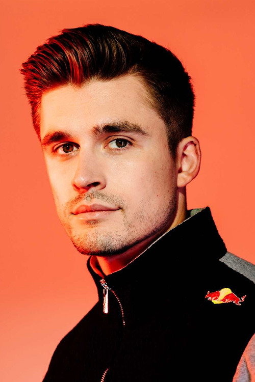 Лудwиг Ахгрен