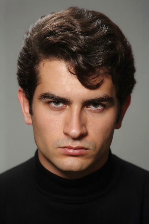 Ерол Тезерен