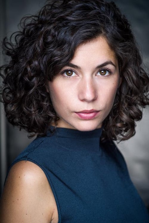 Елена Лариос