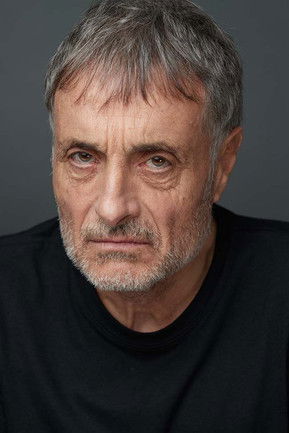 Салвадор Серрано