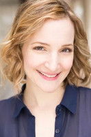 Маггие Лакис