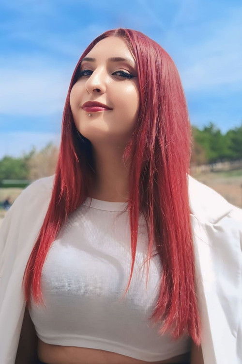 Гизем Гüнеş Öздемир