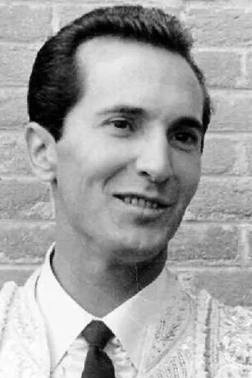 Луис Мигуел Домингуíн