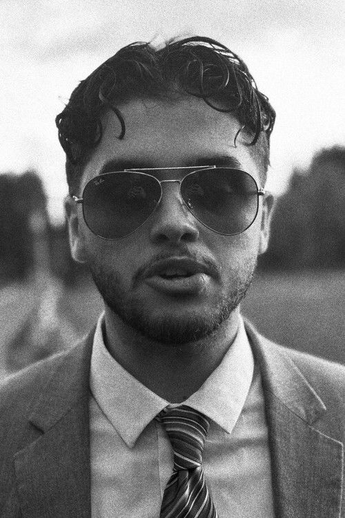 Маддоx Резаее