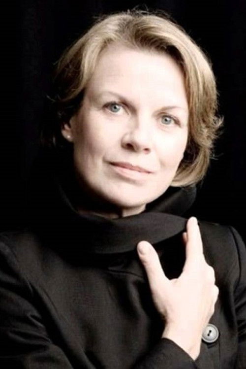  Бернарда Финк