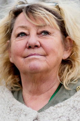 Карен Тхистед