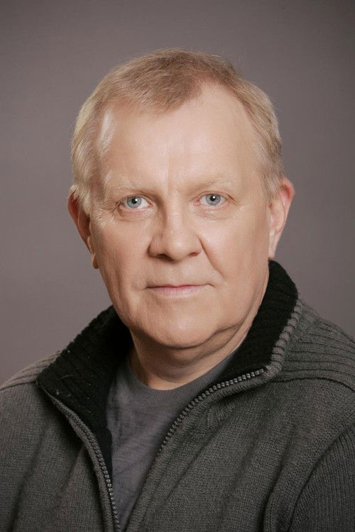 Андрус Ваарик