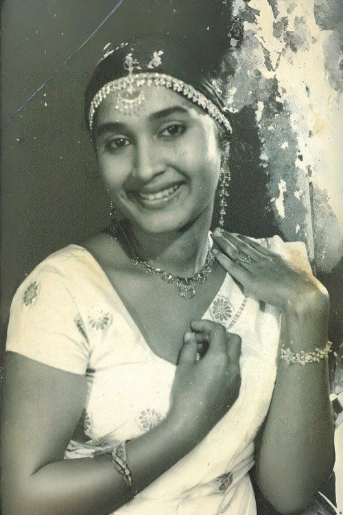 Анула Карунатхилака