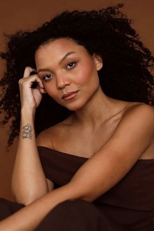 Камила Аморим