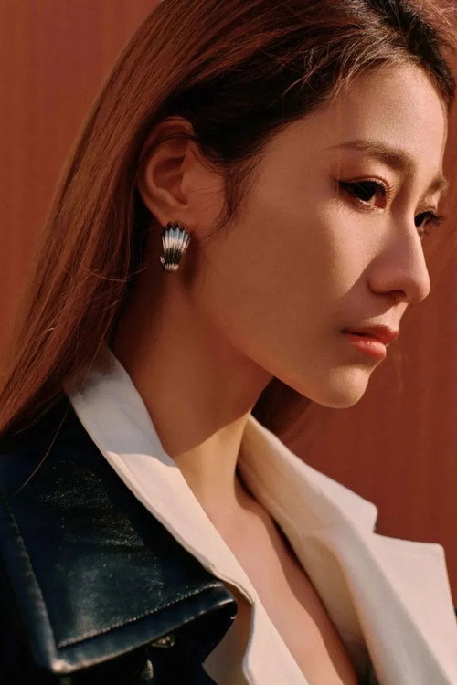 Wен Йингqиан