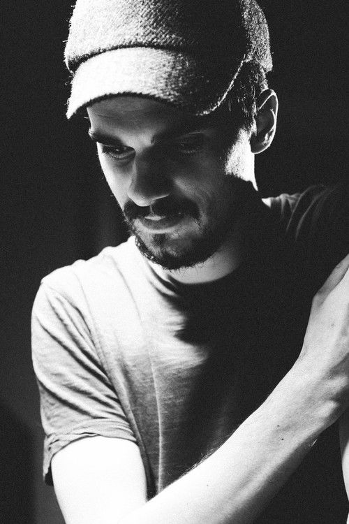 Амаурй Деqуé