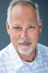 Аллен Леwис