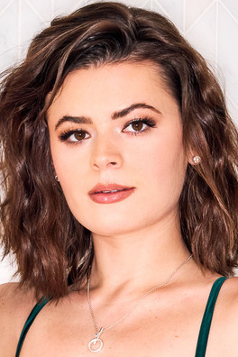 Дхарма Jонес