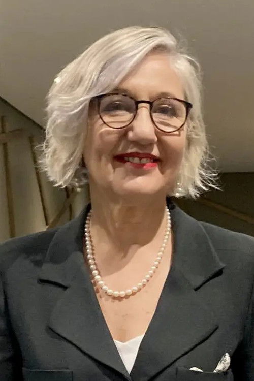 Гленда Грай