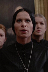 Надиа Хенкоwа