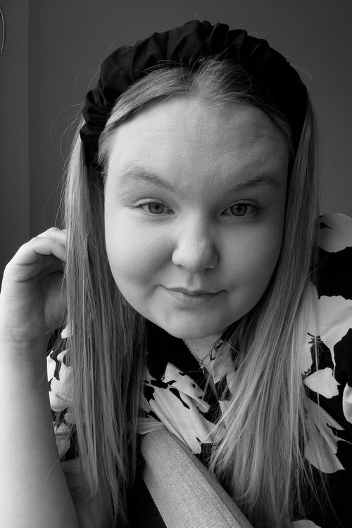 Jенни Хäтöнен