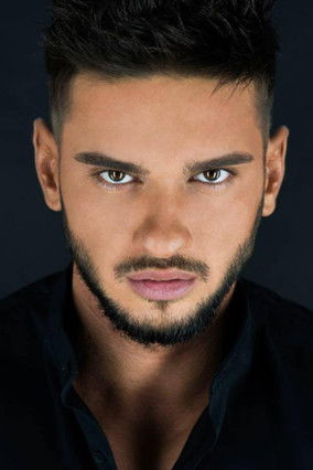 Дориан Попа