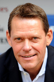  Франк Арнесен