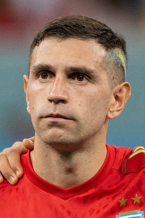  Эмилиано Мартинес