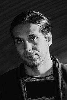 Амир Есцандари