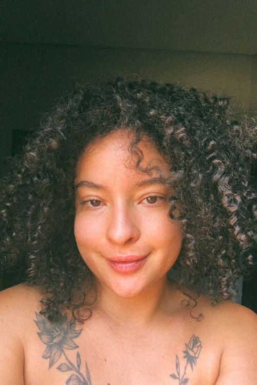 ВИТÓРИА АВЕЛИНО